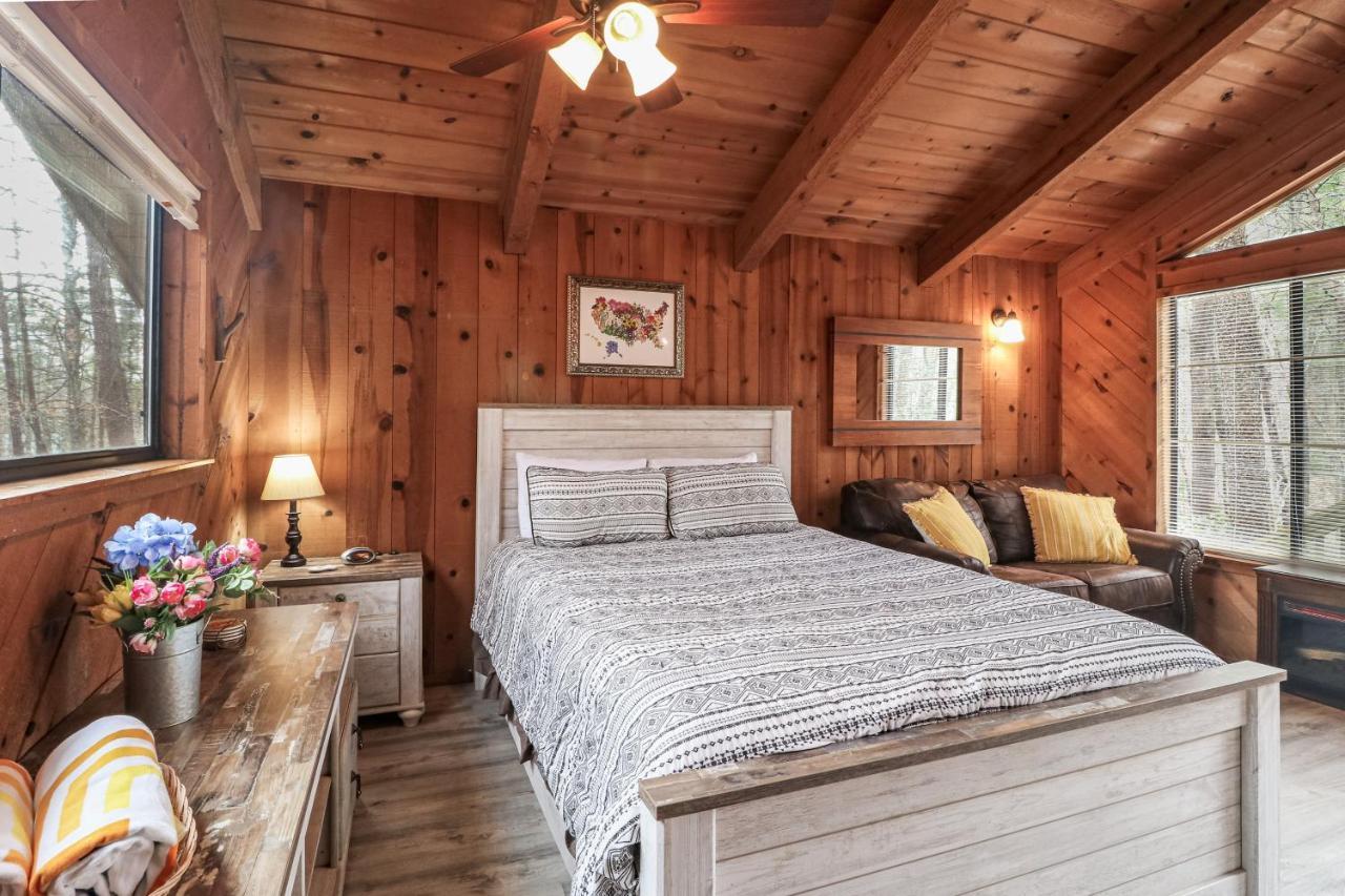 Azalea Pine Bungalow Sautee Nacoochee Eksteriør bilde
